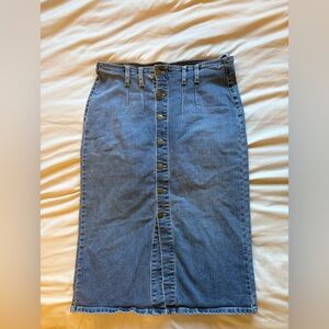 d. jeans Classic Blue Denim Skirt